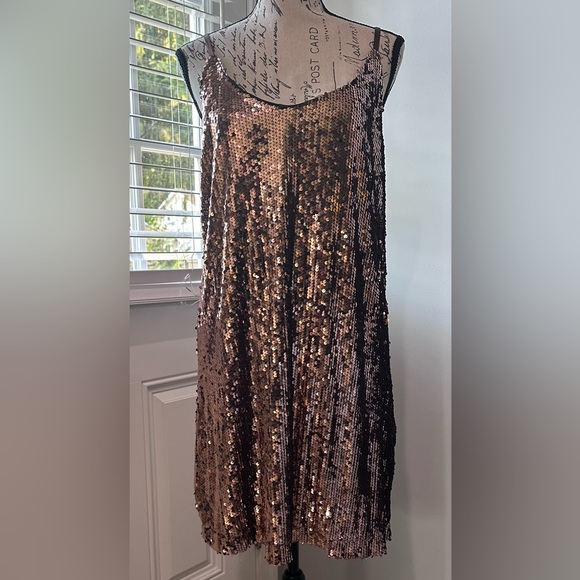 👗 Allegra K Women's Glitter Sequin Spaghetti Strap V-Neck Party Dress ✨ - Picture 2 of 13